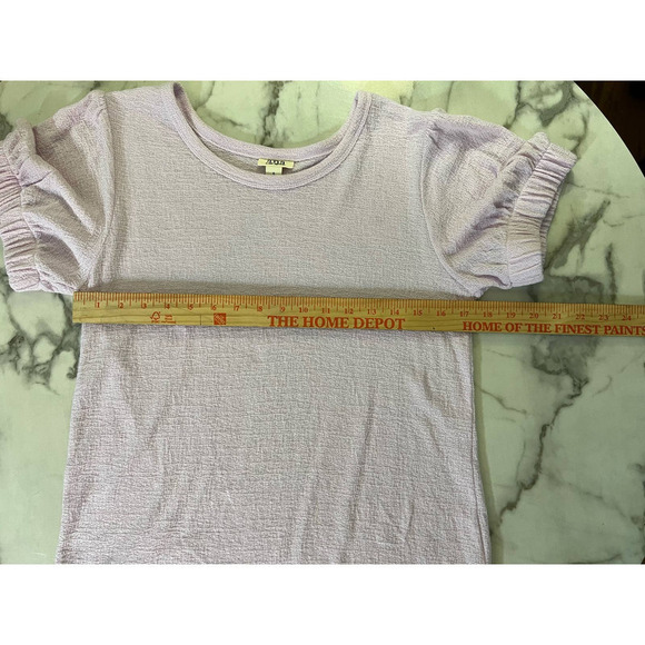 3/$27 Women's Ana Textured Top, Short  Cap Sleeves,  Lilac, size Small - Picture 8 of 9